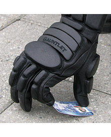 V-Top Gauntlet Gloves Image